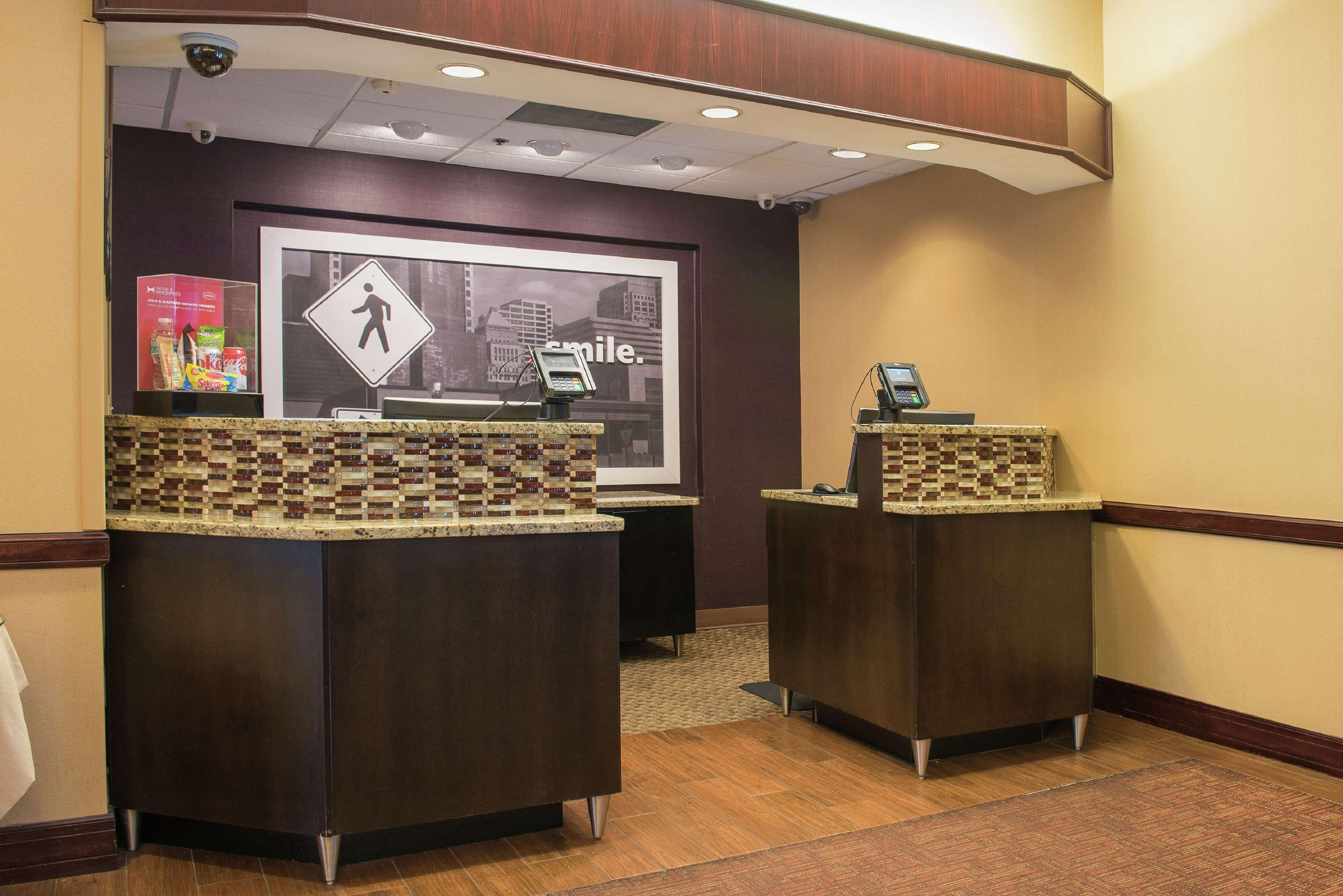 Hampton Inn & Suites Tampa-North Exterior foto